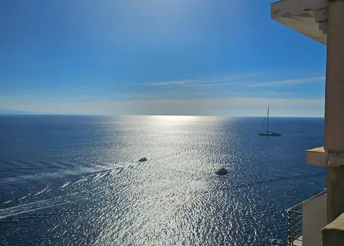 Dans Terrain Prive Et Familiale Dağ evi *