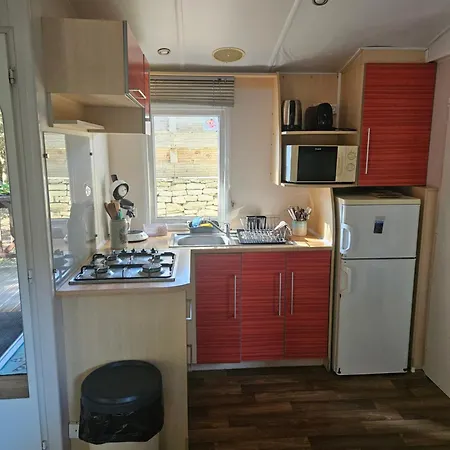 Chalet Dans Terrain Privé Et Familiale