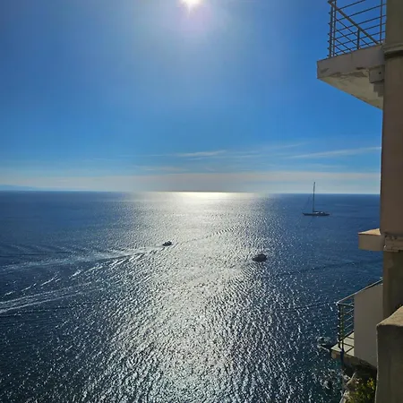 Dans Terrain Prive Et Familiale Chalet *